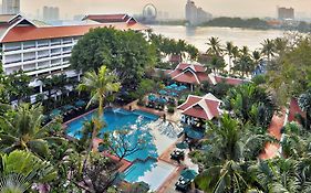 Anantara Riverside Bangkok Resort - SHA Plus Certified